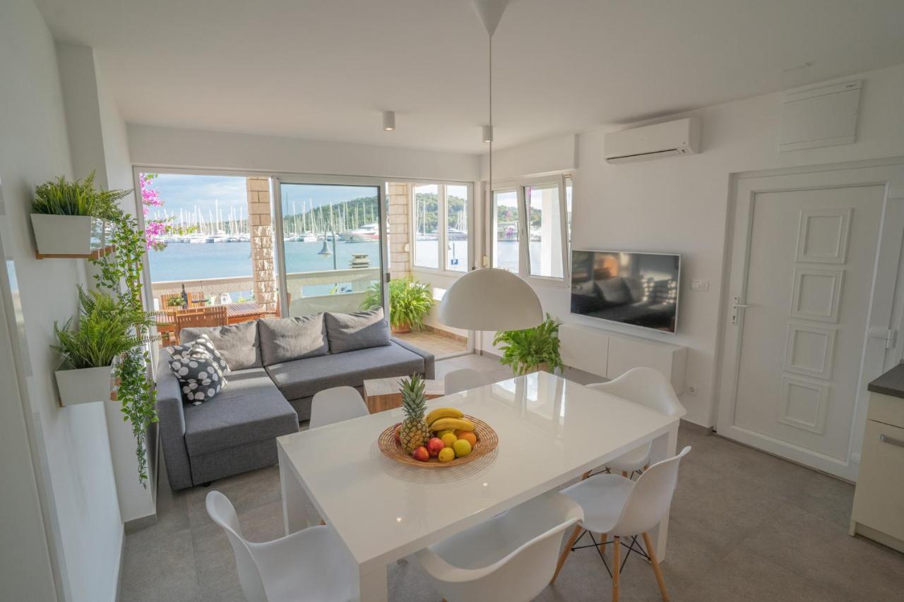 Apartmani Bilonic Rogoznica Rogoznica  Extérieur photo
